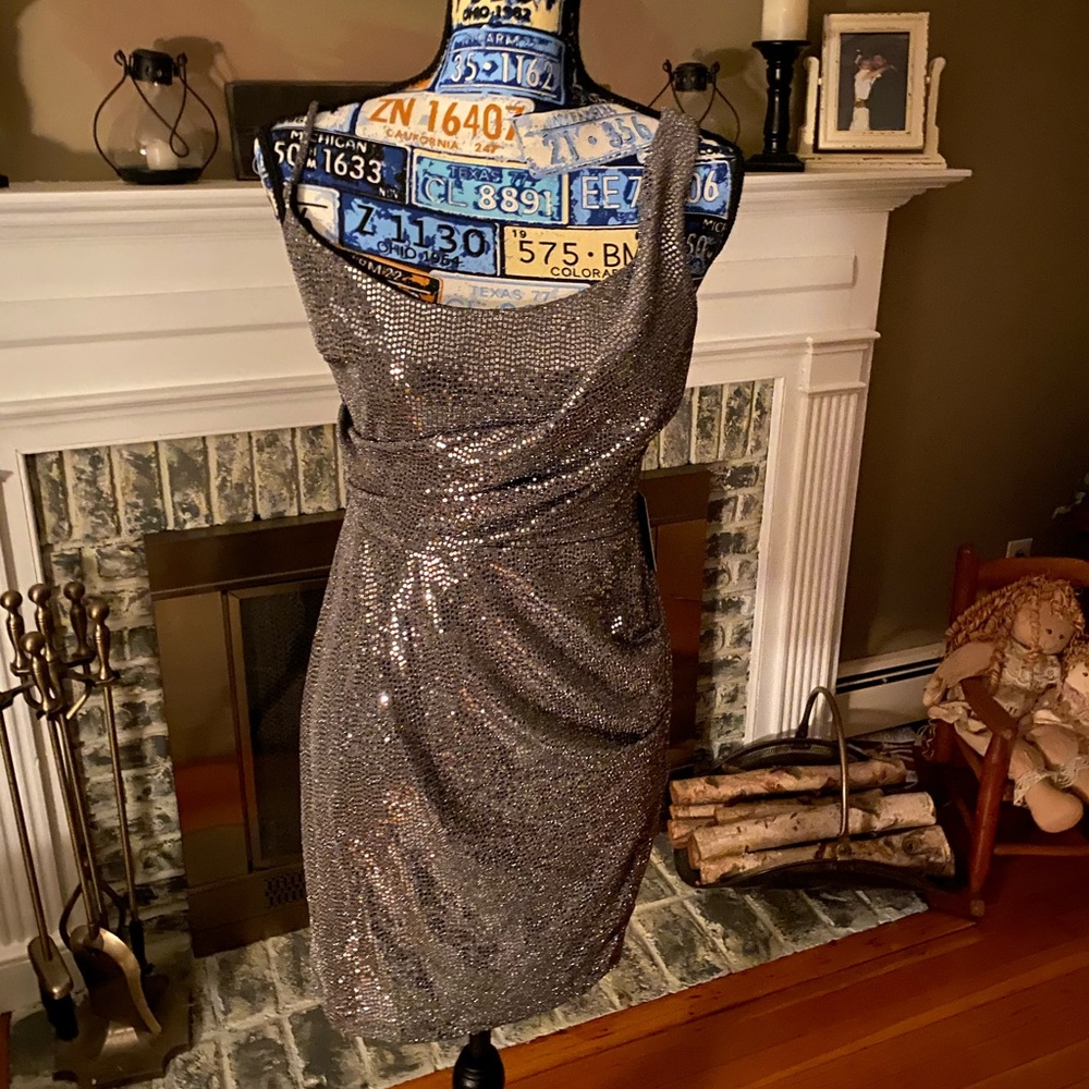 🌺BOGO🌺 Express Party Dress~Think NYE!✨🎉🥂